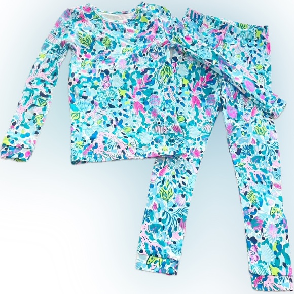 Lilly Pulitzer Other - Lilly Pulitzer Girls Mini Sammy Pajama Set in Multi Dive Bar